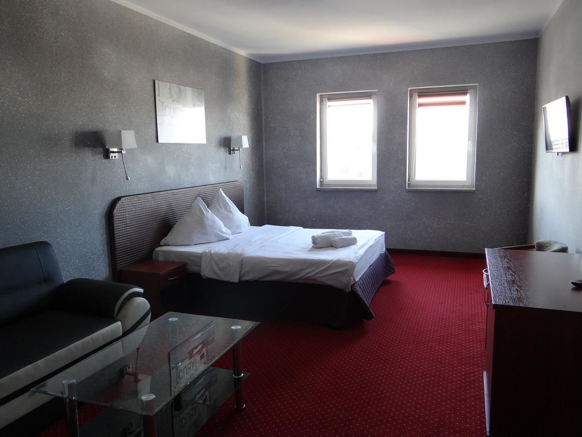 Отель Hotel Relax Слубице-36