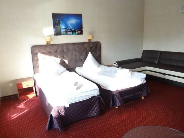 Отель Hotel Relax Слубице-6